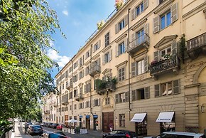 Piazza Vittorio Veneto Elegant Flat