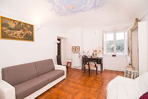 Piazza Vittorio Veneto Elegant Flat
