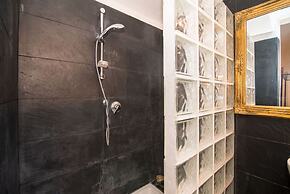 Piazza Vittorio Veneto Elegant Flat