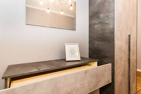 MM Pozzo Strada Terrace Apartment