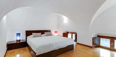 Asti City Center Apartment