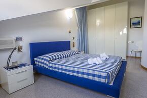Lignano Sabbiadoro Flat with Garage