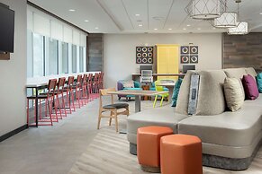 Home2 Suites by Hilton Tampa Westshore Airport, FL