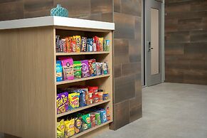 Home2 Suites by Hilton Tampa Westshore Airport, FL