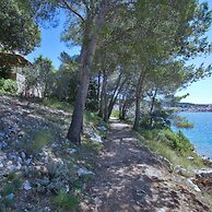 Seafront Apartment Dana