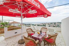 Apartments Lena & Lara