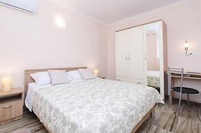 Apartments Lena & Lara