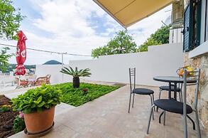 Apartments Lena & Lara