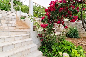 Apartments Lena & Lara