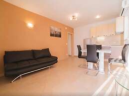 House Karlo Apartments