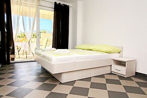 Apartments Gusti