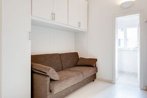 Sarzana White Apartment nel Centro Storico