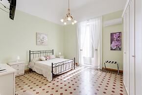 Catania Central Apartment with Terrace