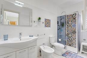 Catania Central Apartment with Terrace