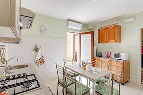 Catania Central Apartment with Terrace