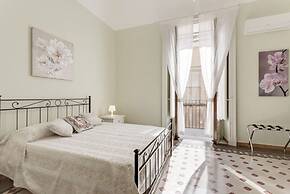 Catania Central Apartment with Terrace