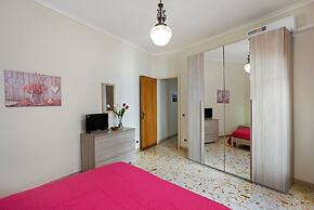 Tra il Centro e Il Mare Apartment con terrazzo