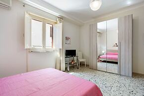 Tra il Centro e Il Mare Apartment con terrazzo