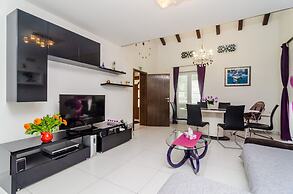 Apartment Villa Mikica