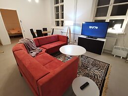 2-bedroom Royal Apartment With Own Sauna in Kotka
