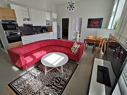 2-bedroom Royal Apartment With Own Sauna in Kotka