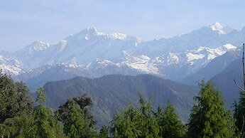 Himalayan High, Auli, By Himalayan Eco Lodges