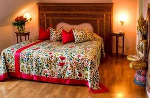 Hotel Henry