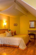 Hotel Henry