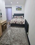 Charming 1-bed Apartment in Peebles