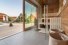 Pool Villa Izabela With Wellness