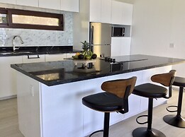 Turquoise Views at Coral Views Village