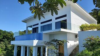 Turquoise Views at Coral Views Village