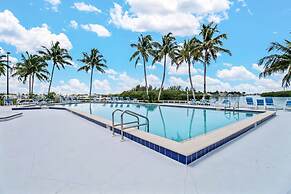 18120 San Carlos Blvd PH2