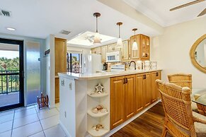 21400 Bay Village Dr #204