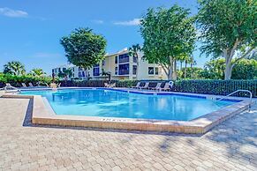 21400 Bay Village Dr #204