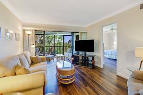 21400 Bay Village Dr #204