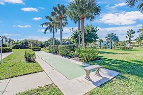 21400 Bay Village Dr #204