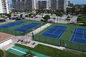 Estero Beach & Tennis 207 C