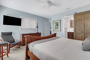 4836/4838 Esplanade St B-pool