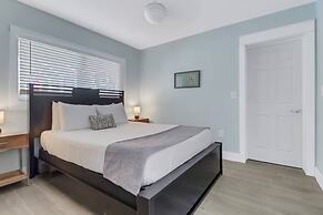 4836/4838 Esplanade St B-pool
