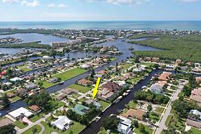 4836/4838 Esplanade St B-pool