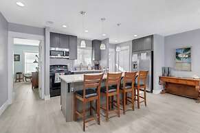 4836/4838 Esplanade St B-pool