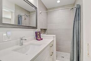 4836/4838 Esplanade St A