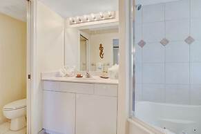 Lovers Key Resort 906