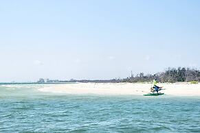 Lovers Key Resort PH1