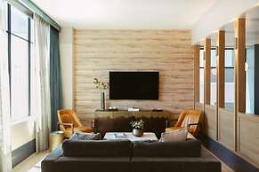 Clayton Hotel & Members Club