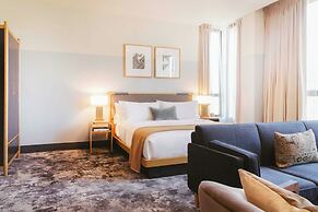 Clayton Hotel & Members Club - Cherry Creek, Denver