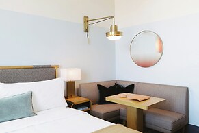 Clayton Hotel & Members Club - Cherry Creek, Denver