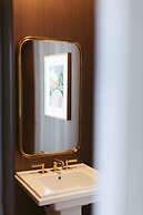 Clayton Hotel & Members Club