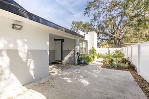 Waters Avenue Unit B